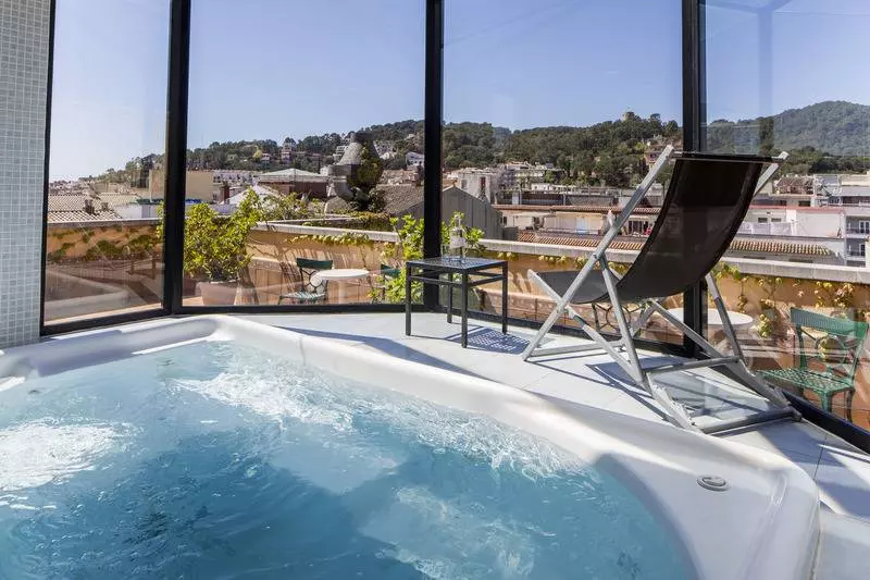 בית מלון כפרי Vila De Tossa