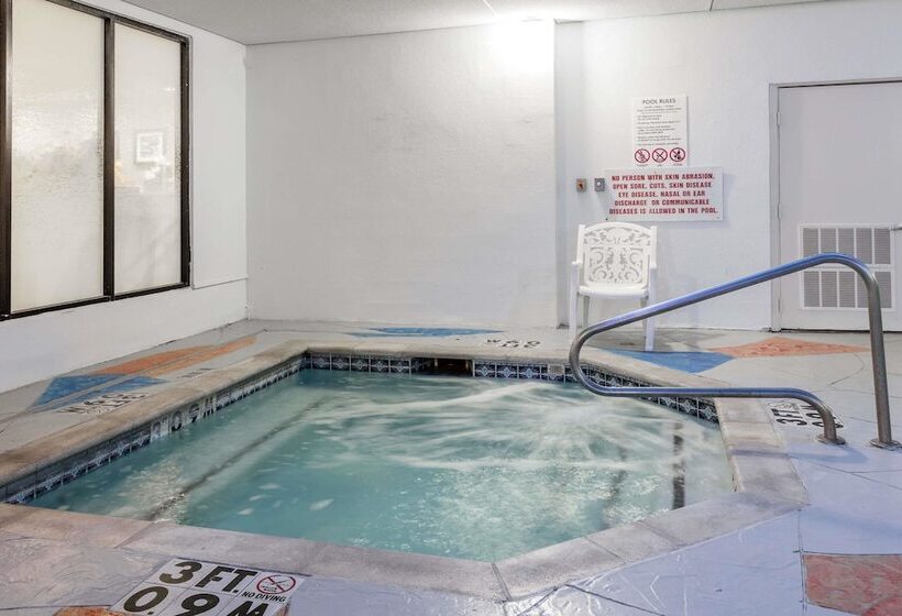 فندق Wingate By Wyndham Dallas Love Field