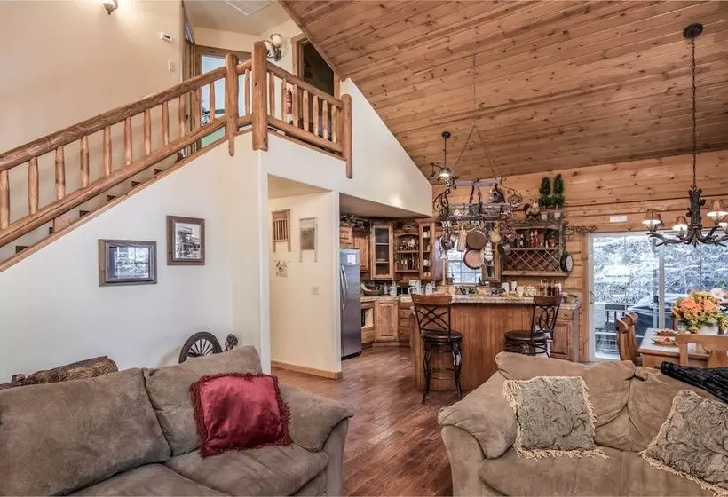 Sombras Del Bosque Four Bedroom Cabin