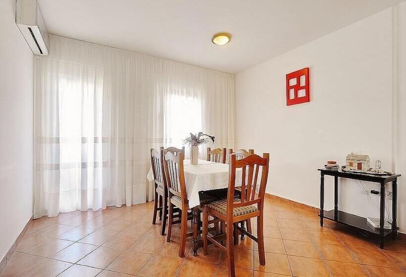 Apartment Lenka / Three Bedroom