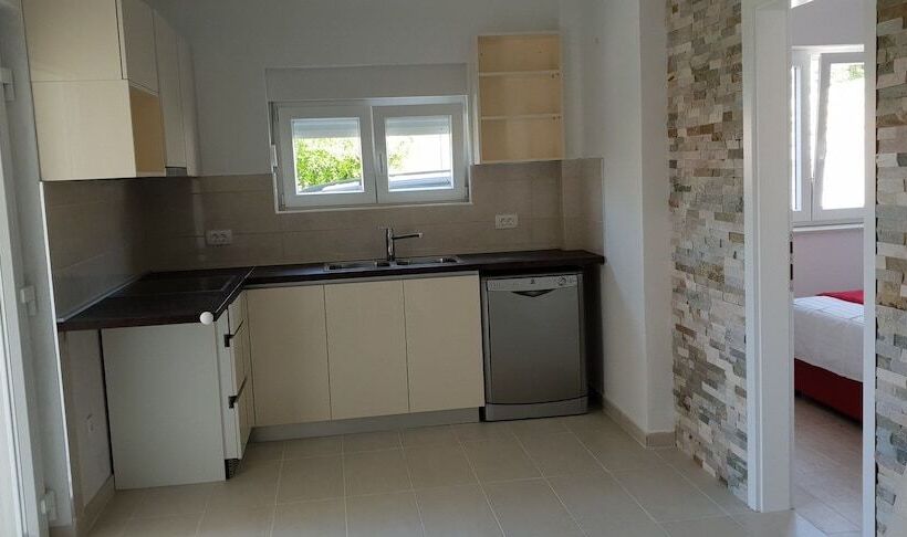 Apartments Mia Bilo 887