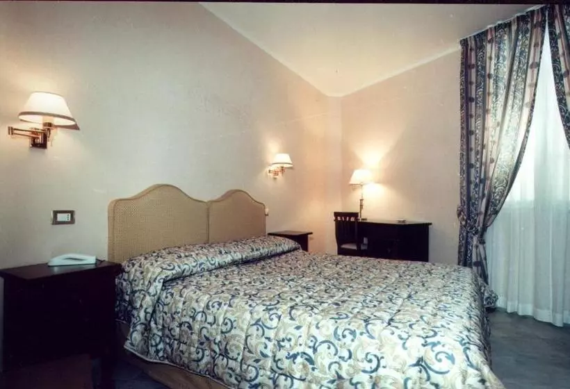 Nocleg ze śniadaniem Villa Le Camelie Siena