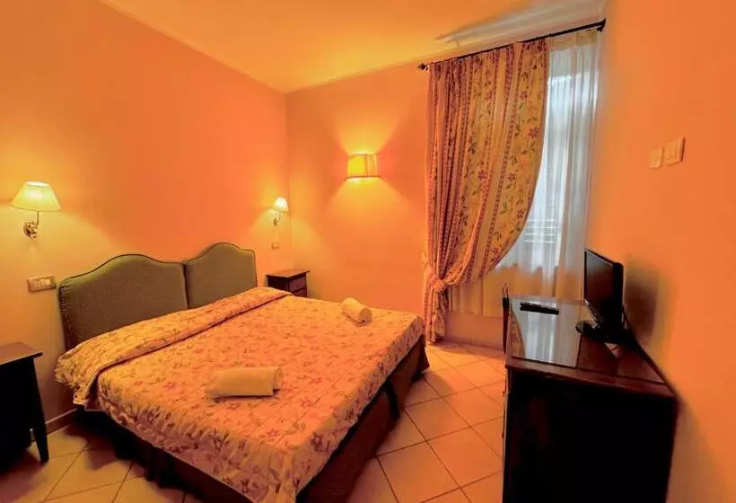 Nocleg ze śniadaniem Villa Le Camelie Siena