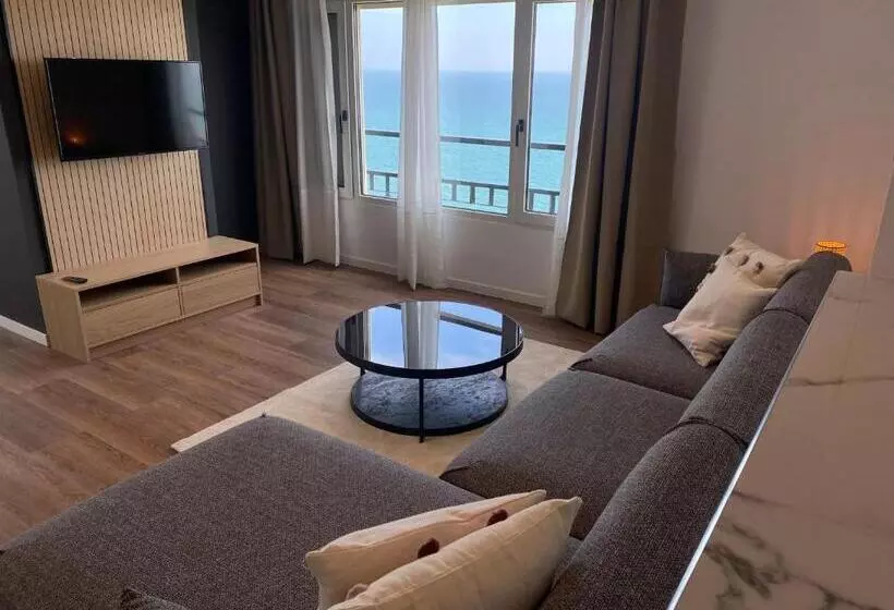 First Flatotel International