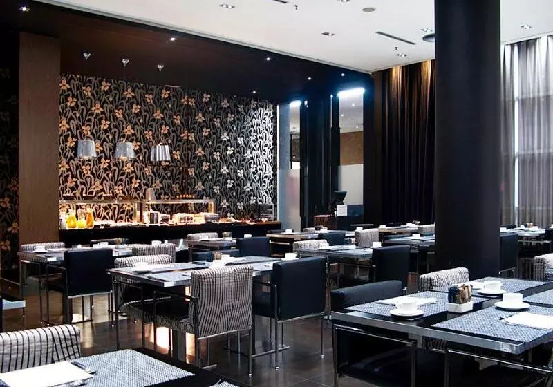 Ac Hotel Som By Marriott