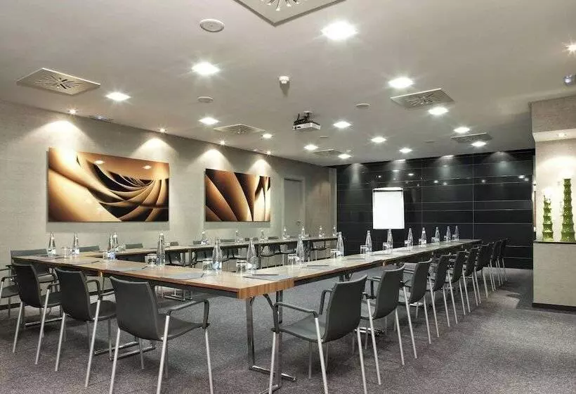 Ac Hotel Victoria Suites By Marriott