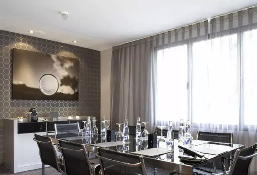 Ac Hotel Victoria Suites By Marriott