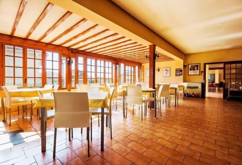 Отель La Canada