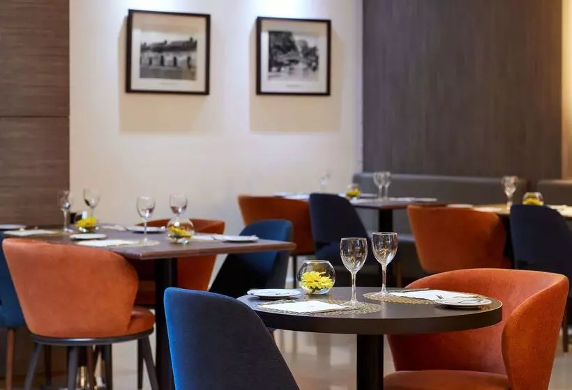 هتل NH Lisboa Campo Grande