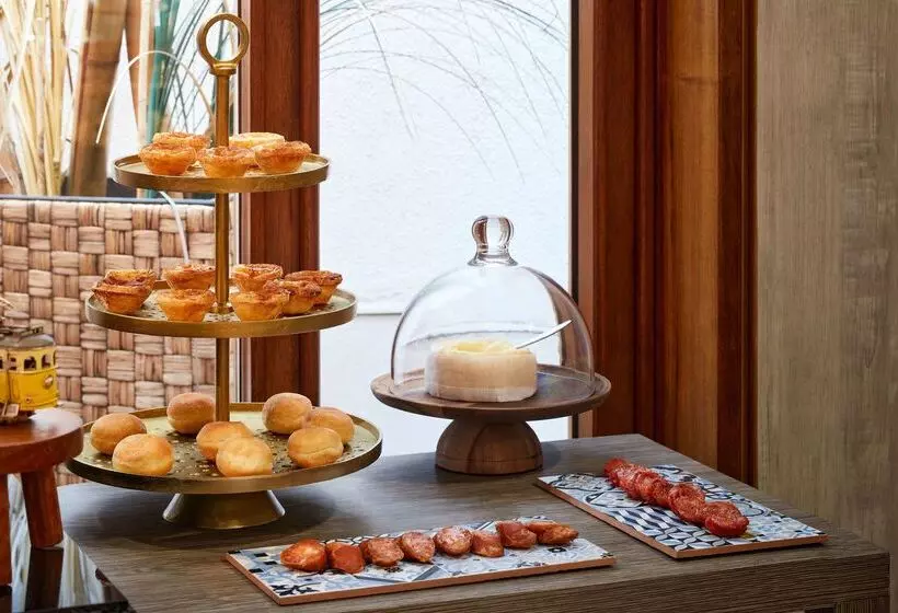 هتل NH Lisboa Campo Grande