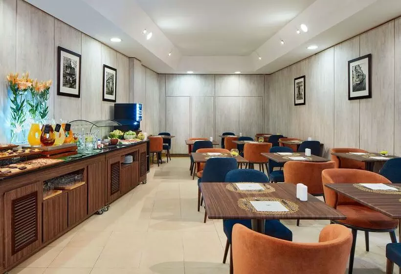 هتل NH Lisboa Campo Grande