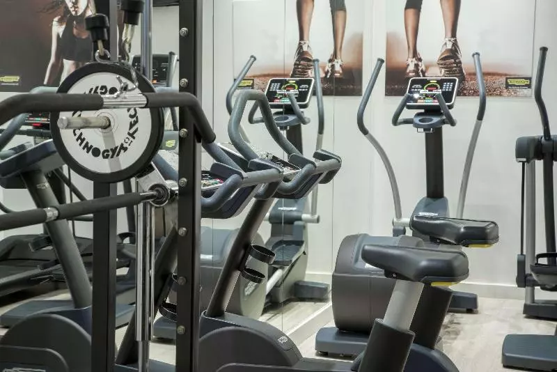 هتل NH Lisboa Campo Grande