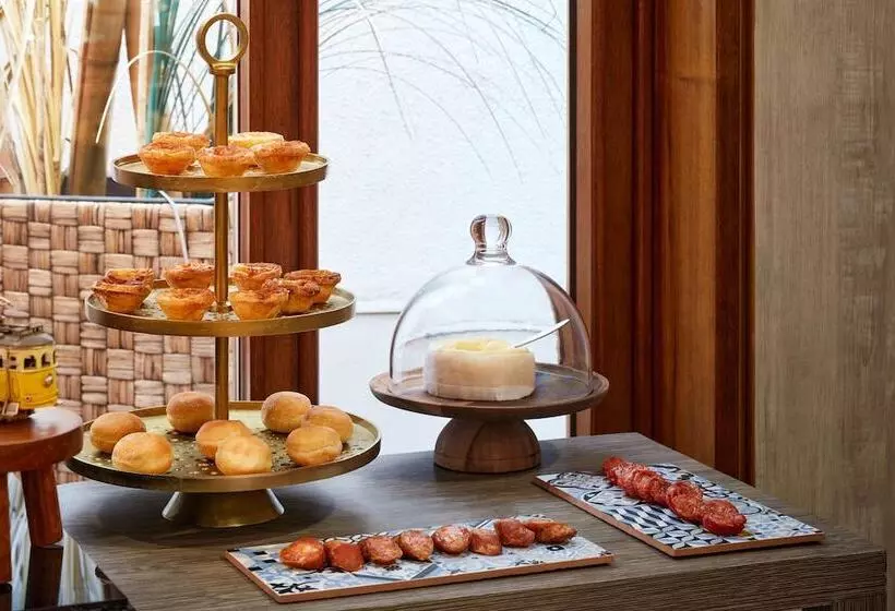 هتل NH Lisboa Campo Grande