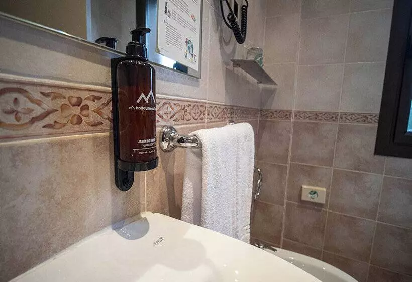 בית מלון כפרי Romànic