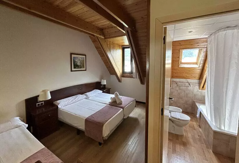 בית מלון כפרי Romànic