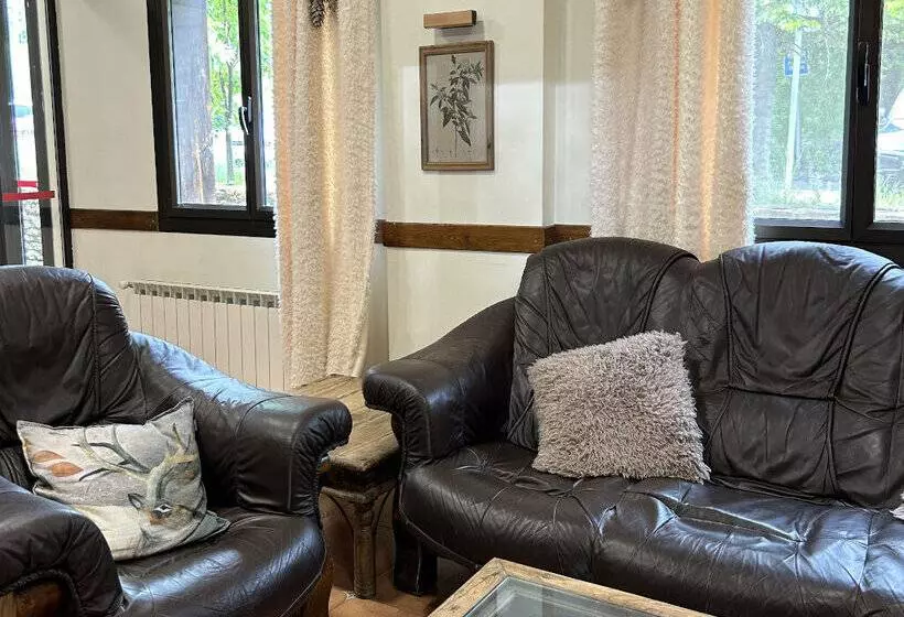 בית מלון כפרי Romànic