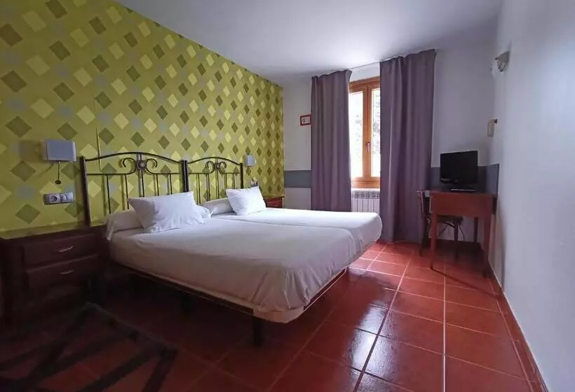 교외 호텔 Rural Cuartamenteru