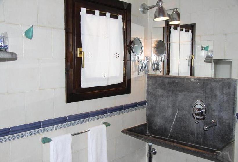 Сельский отель Spa Atxaspi