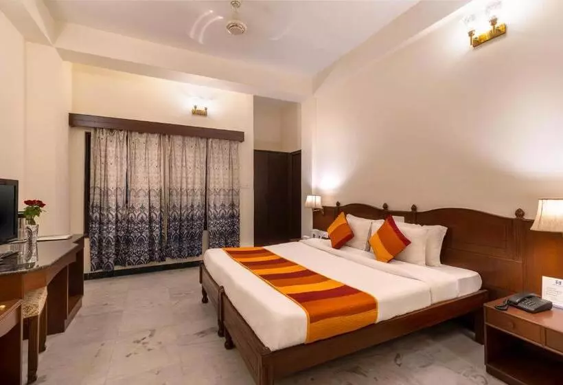 Sarovar   Lake Facing Boutique Hotel On Lake Pichola