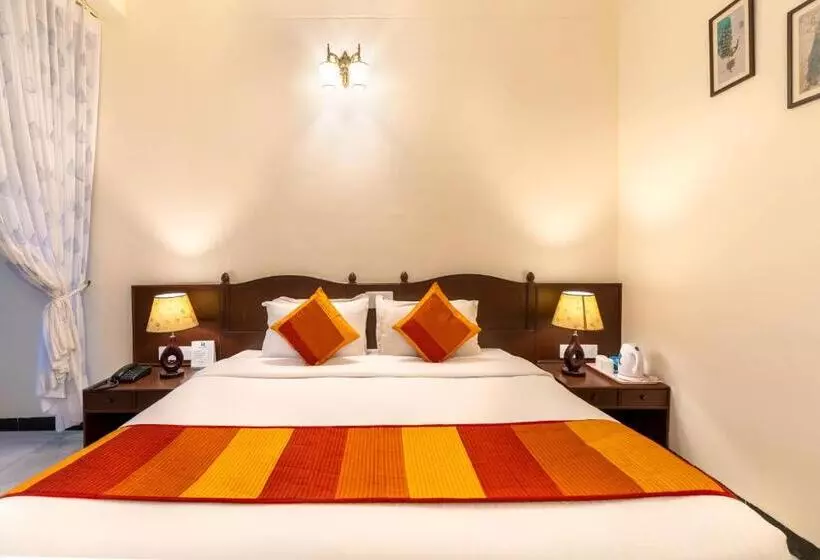 Sarovar   Lake Facing Boutique Hotel On Lake Pichola