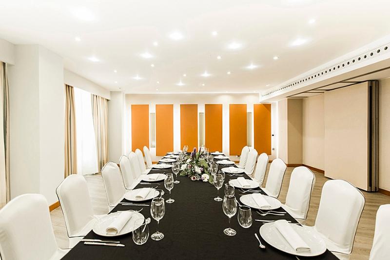 هتل Eurostars Atlántida