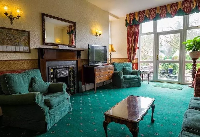 Отель The Willowsmere   Adults Only