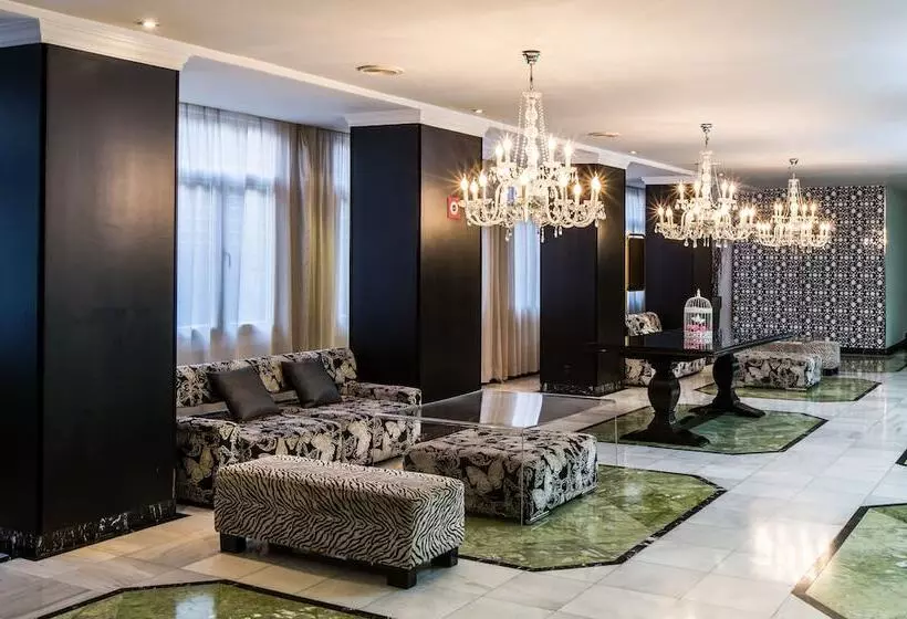 Leonardo Hotel Granada