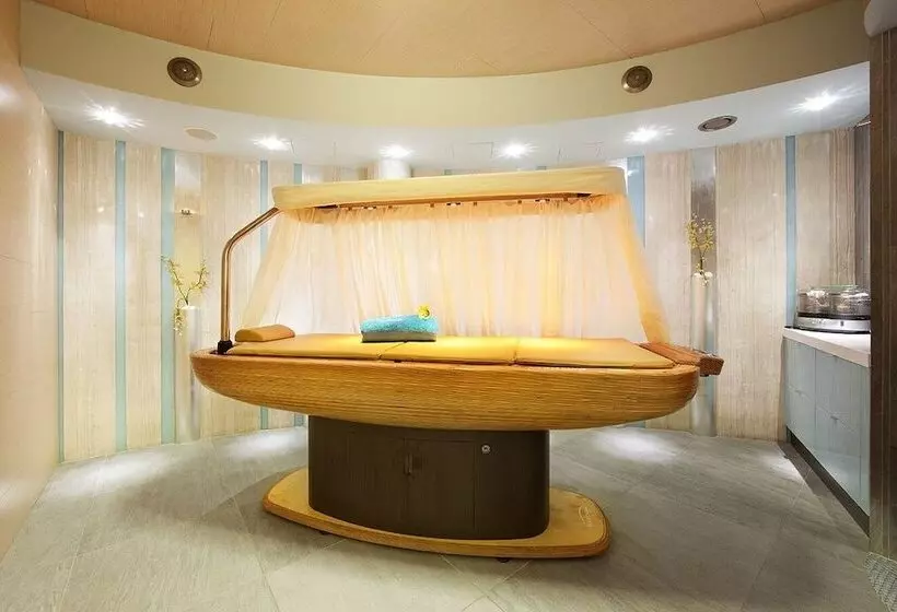 Niebieski Art Hotel & Spa