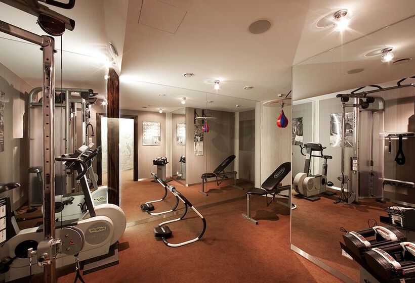 Niebieski Art Hotel & Spa