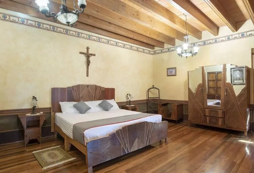 Hotelli Hacienda San Antonio Del Battan