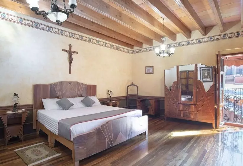 Hotelli Hacienda San Antonio Del Battan