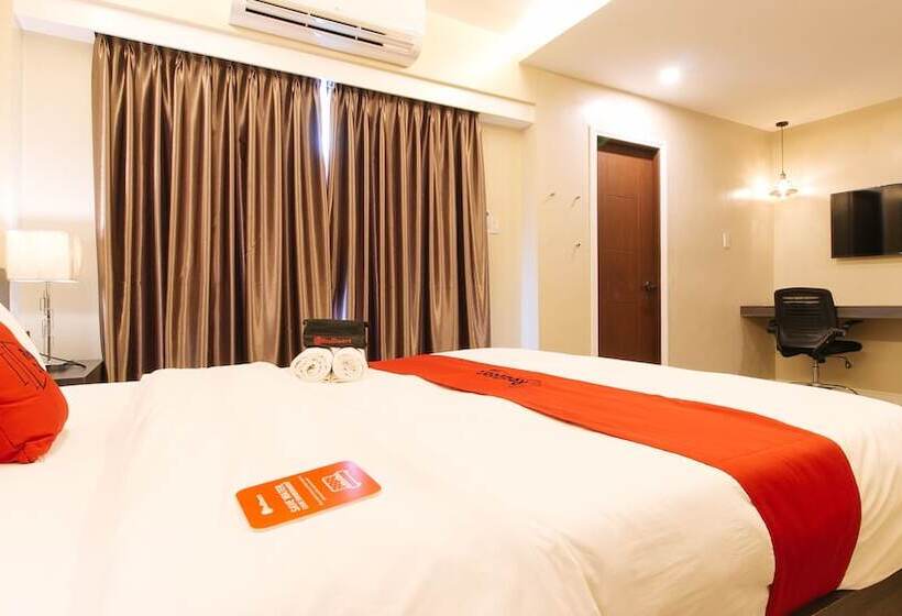 ホテル Reddoorz @ Ambiens Place Dagupan