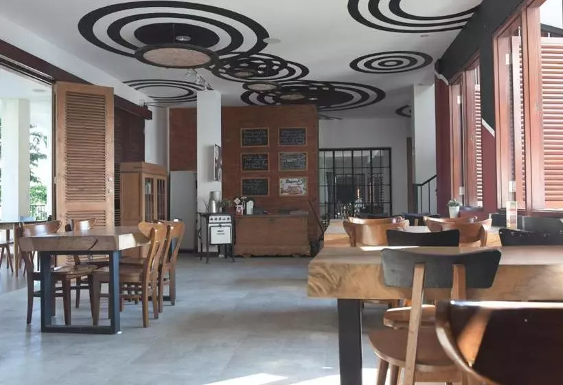 Pensiune Mom's Corner