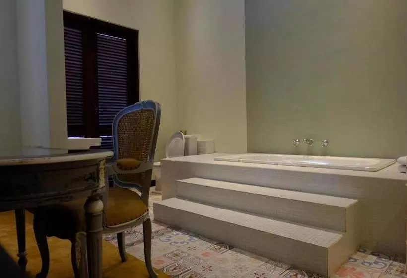 Pensiune Mom's Corner