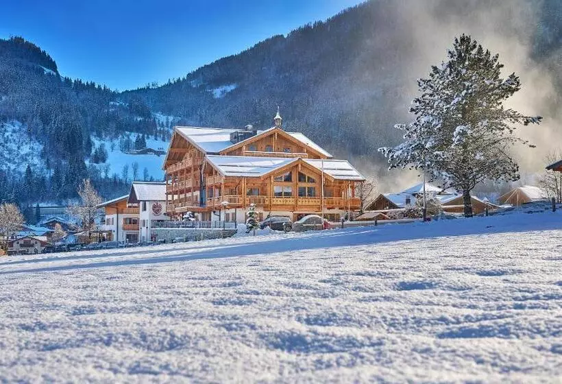 ペンション Das Goldners