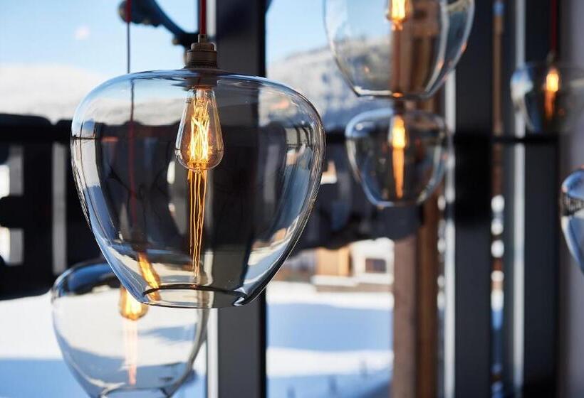 膳宿费 Das Goldners