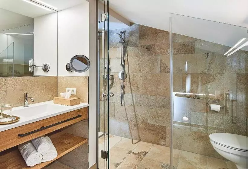 ペンション Das Goldners