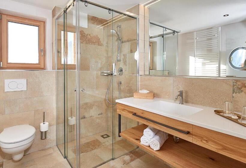 膳宿费 Das Goldners