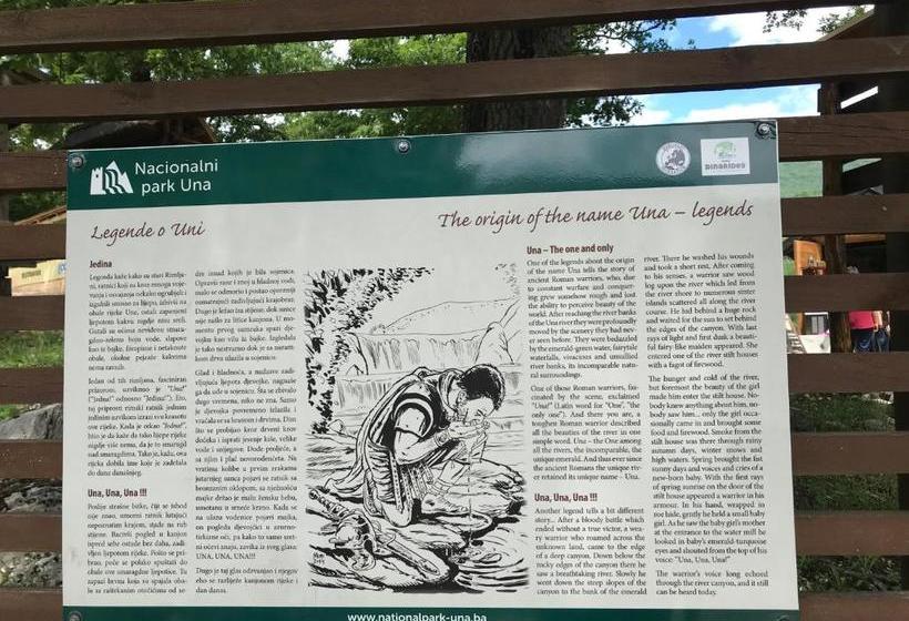 هاستل Konak Na Uni