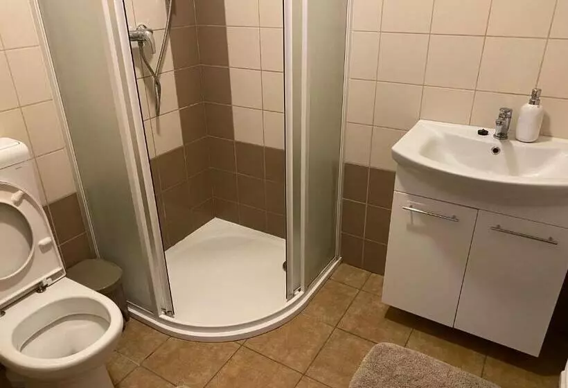 Majatalo Rybářská Restaurace A Penzion U Horáků