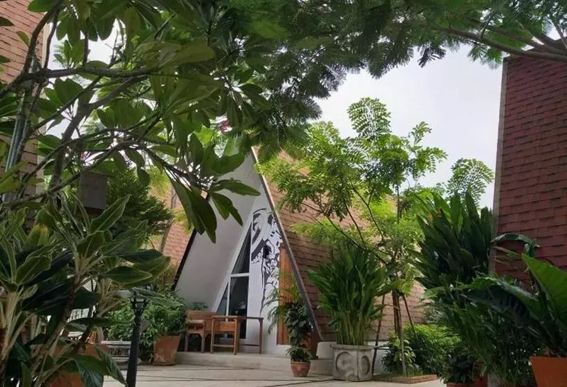 The Mug Resort