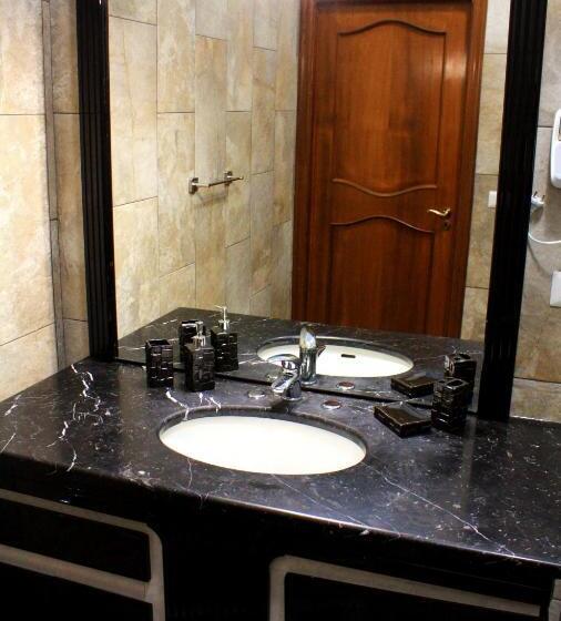 تختخواب و صبحانه Vila Sejuda