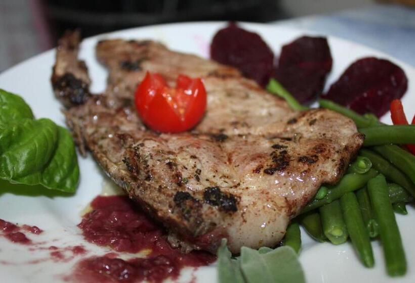 تختخواب و صبحانه Vila Sejuda