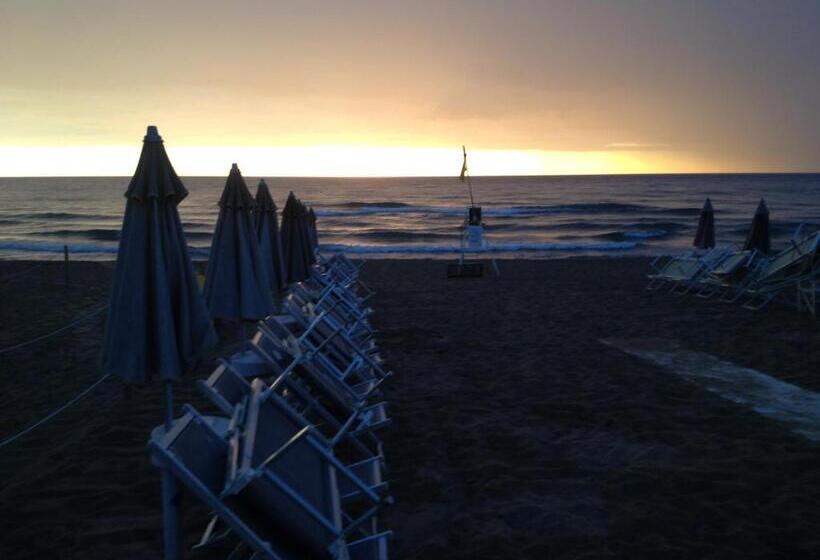 膳宿费 La Zattera Camere