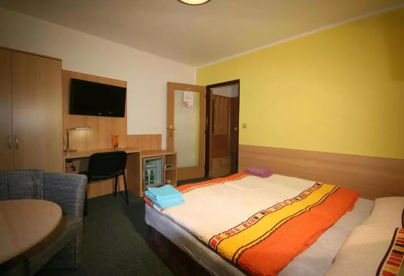 Majatalo H+m Penzion