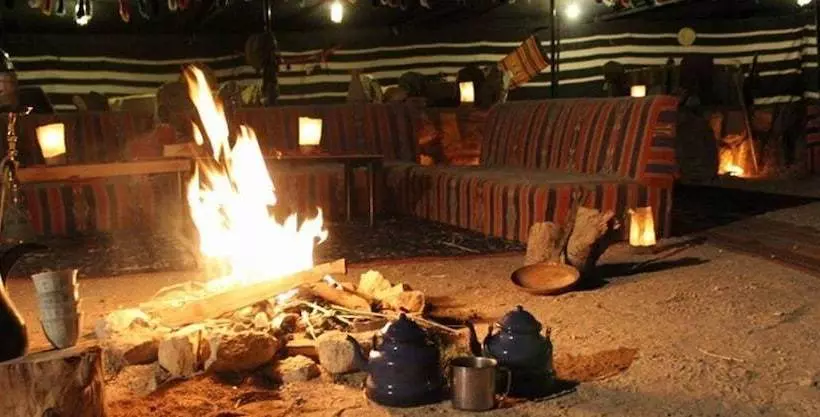 تختخواب و صبحانه Petra Sand Mars Camp