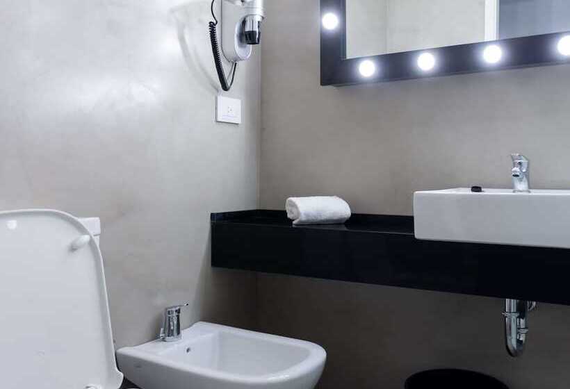 هتل Ibis Styles Buenos Aires Florida