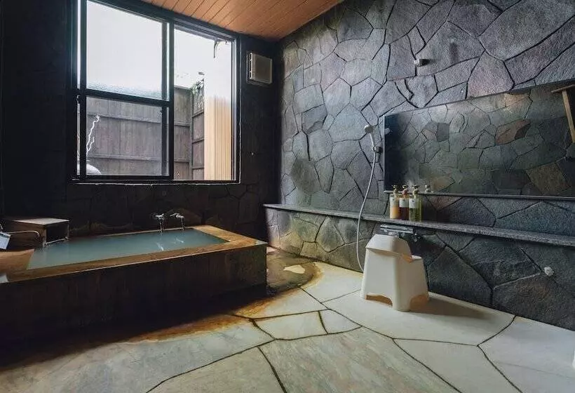 Hotelli Lodge Atelier