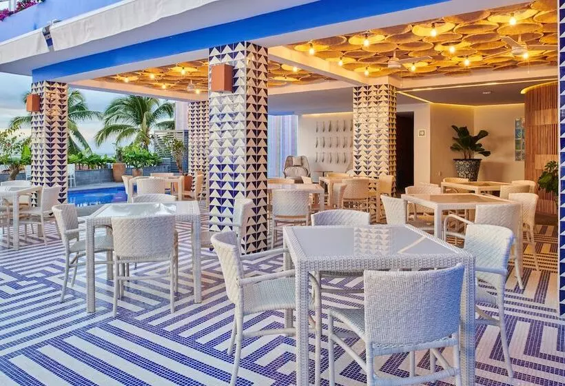 Hôtel Luxury Patio Azul