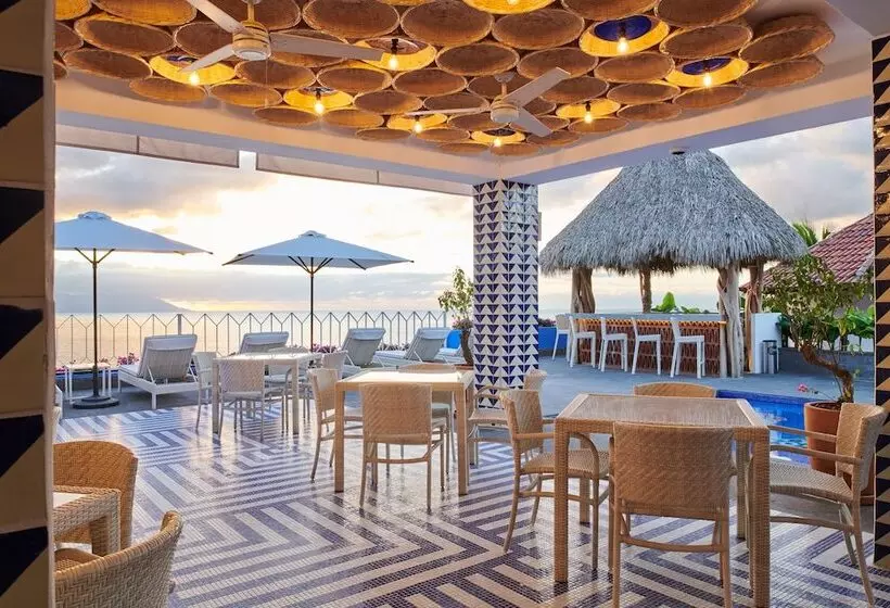 Hôtel Luxury Patio Azul
